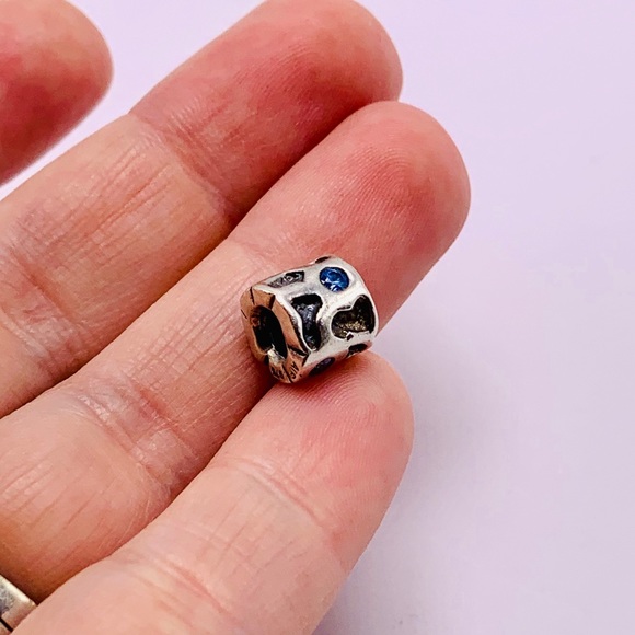 EUC Pandora 790336CZB Sterling Silver Blue Pond Bead w/ Blue Zirconia - Retired - Picture 7 of 10